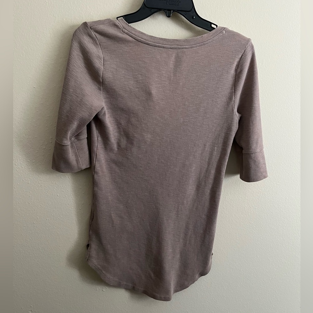 AEO Ribbed Long Line 3/4 Tee - Picture 6 of 6